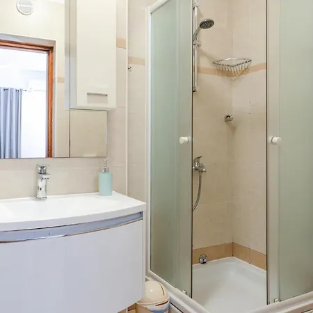 Apartment Prizba Bb IV